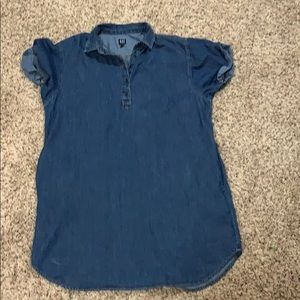 Gap maternity denim dress size M